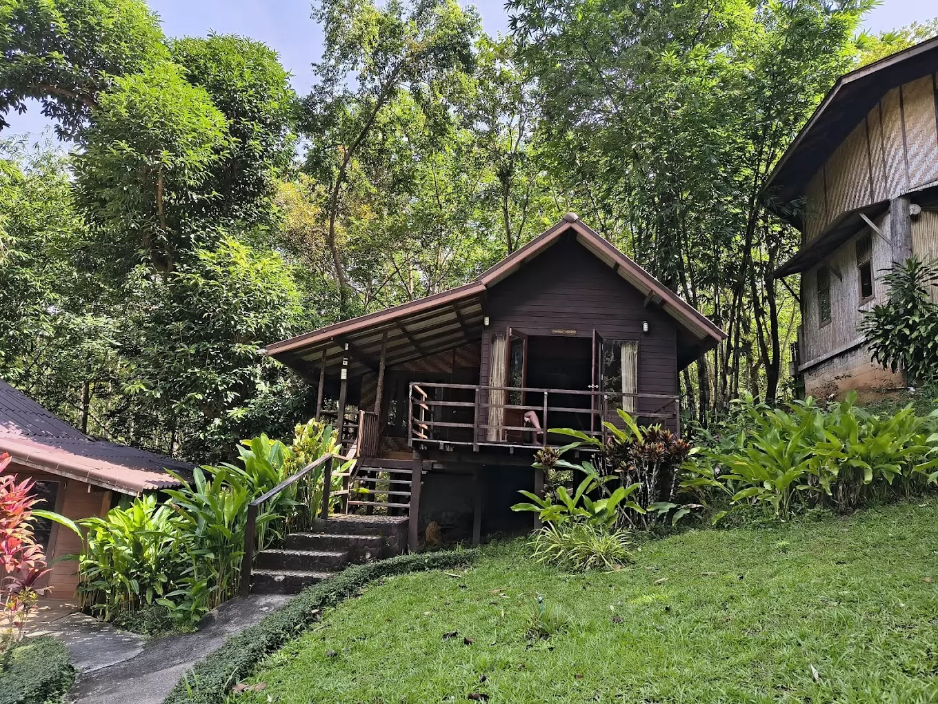 Overnight Khao Sok & Cheow Lan Lake Journey