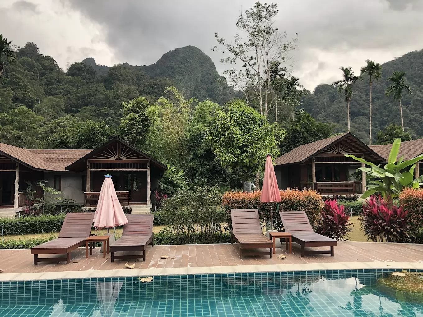 Overnight Khao Sok & Cheow Lan Lake Journey