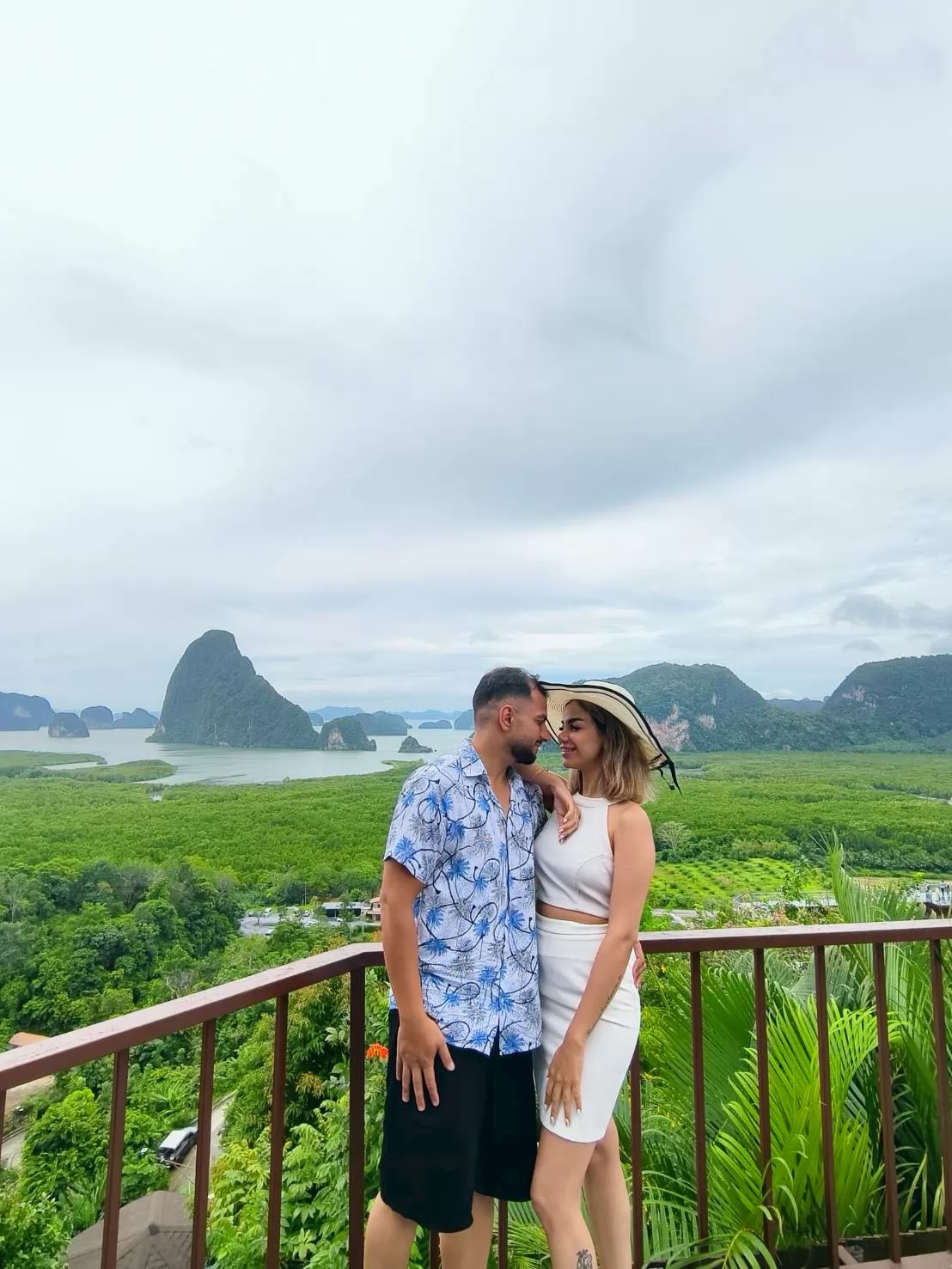 Samet Nangshe & Cheow Lan Lake Day Trip
