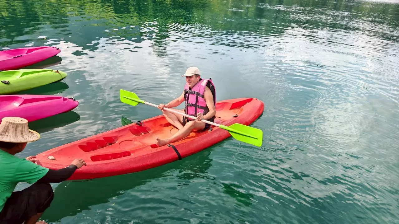 Samet Nangshe & Cheow Lan Lake Day Trip